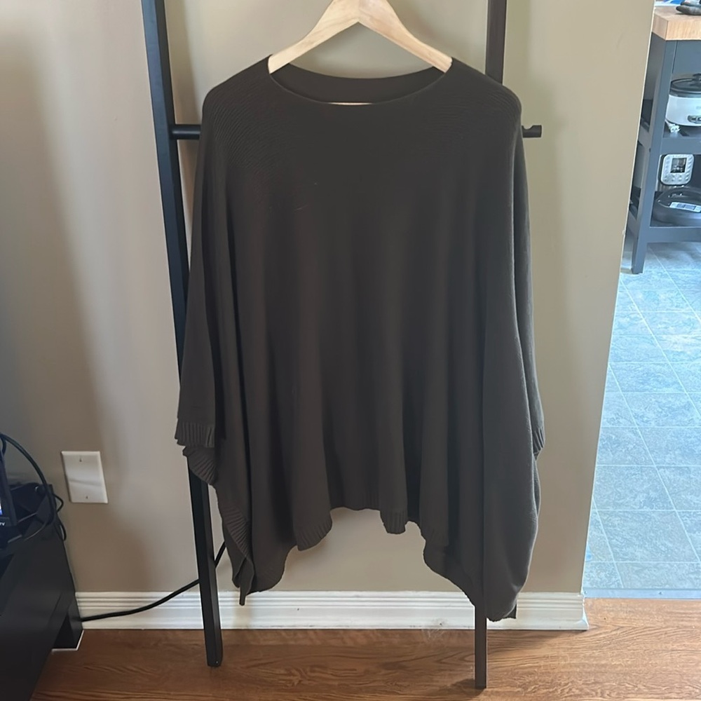 Lululemon Wool-Be-Cozy Poncho Olive Oversized Sweater Ribbed Cape Loungewear